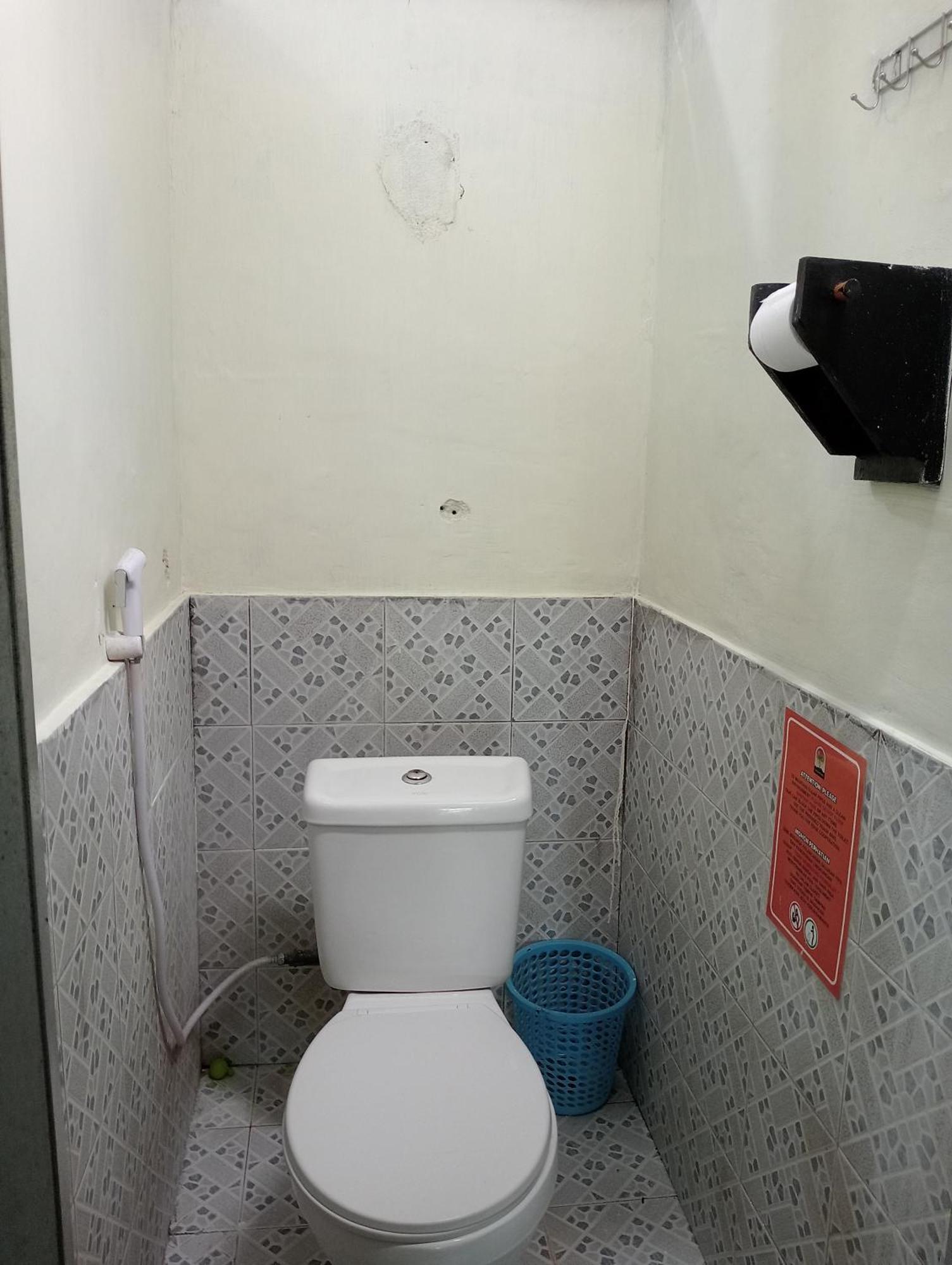 The Daun Puntik Homestay Pemenang ภายนอก รูปภาพ