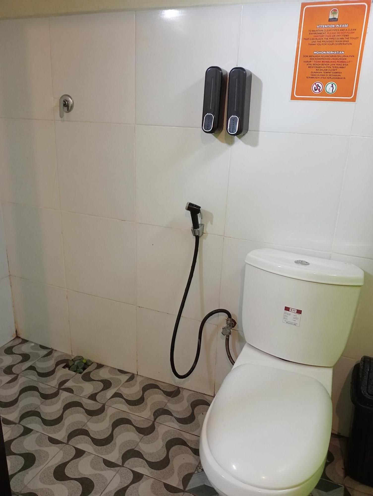 The Daun Puntik Homestay Pemenang ภายนอก รูปภาพ